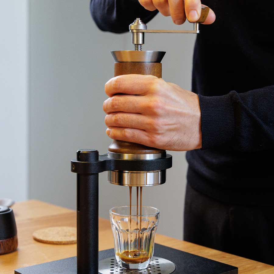 Aram Espresso Maker - mit Druckmesser (2023 Version)